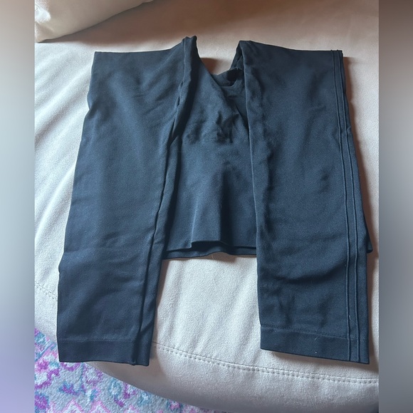 Spanx Leggings - Plus Size - Picture 3 of 3